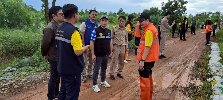 ออกตรวจพื้นที่สุ่มเสี่ยงในการเกิดภาวะน้ำท่วม(อุทกภัย)
